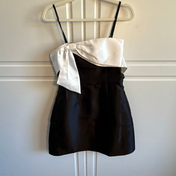 NWT Hutch Serena bow Black and White A-line dress Size 6 - Picture 5 of 11